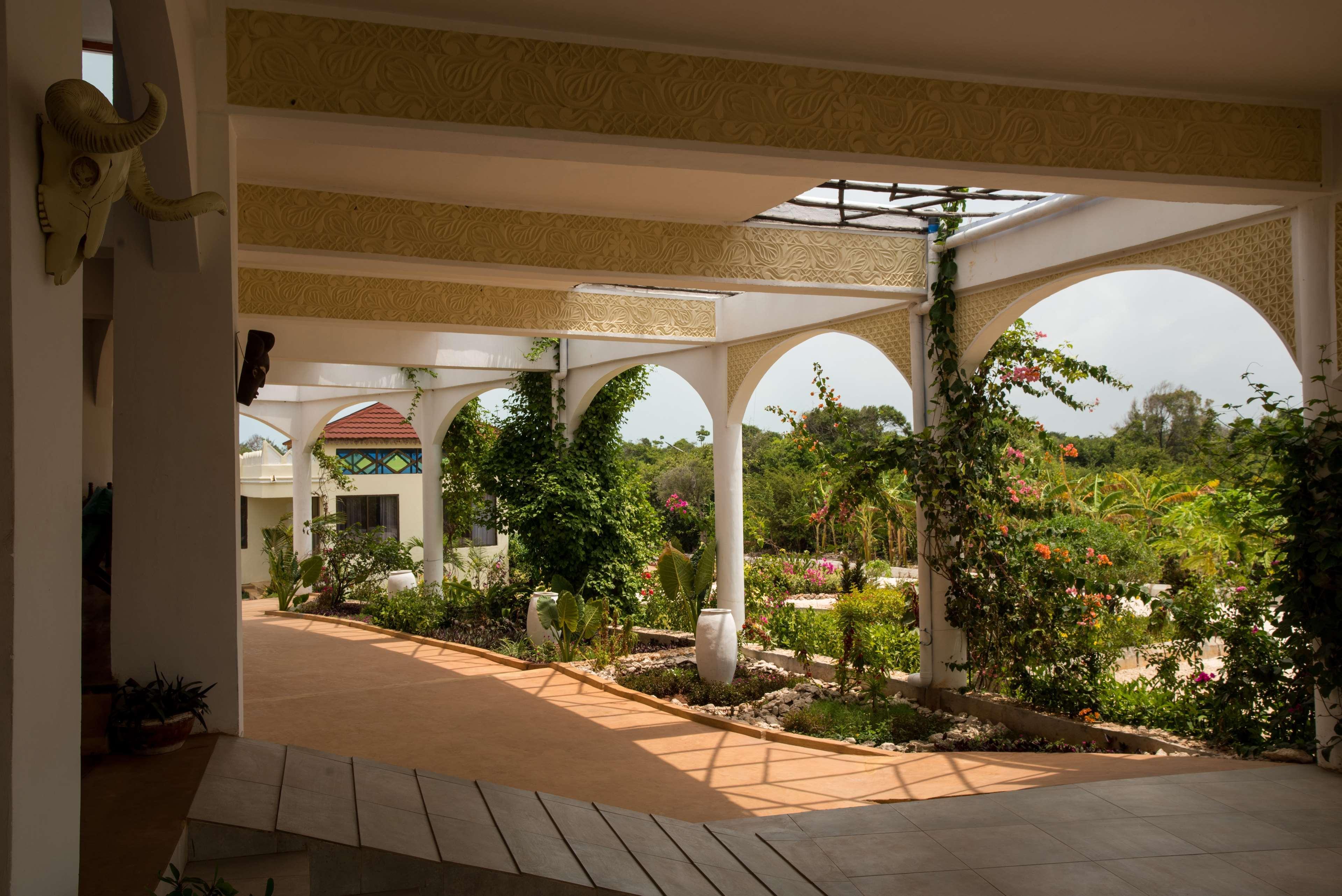 Moja Tuu Zanzibar Hotel Kiwengwa  Exterior photo