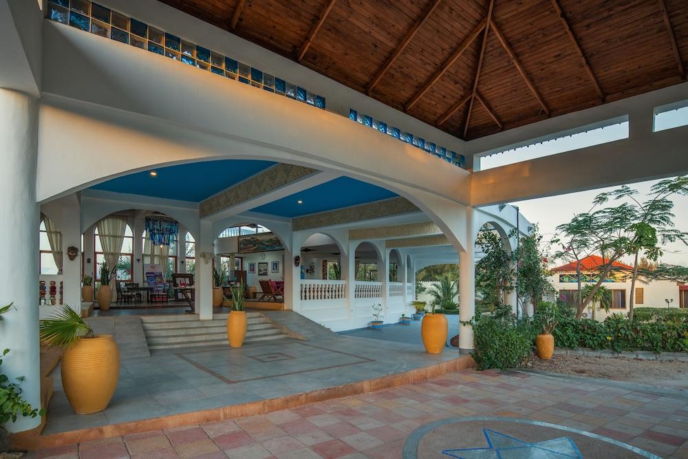 Moja Tuu Zanzibar Hotel Kiwengwa  Exterior photo